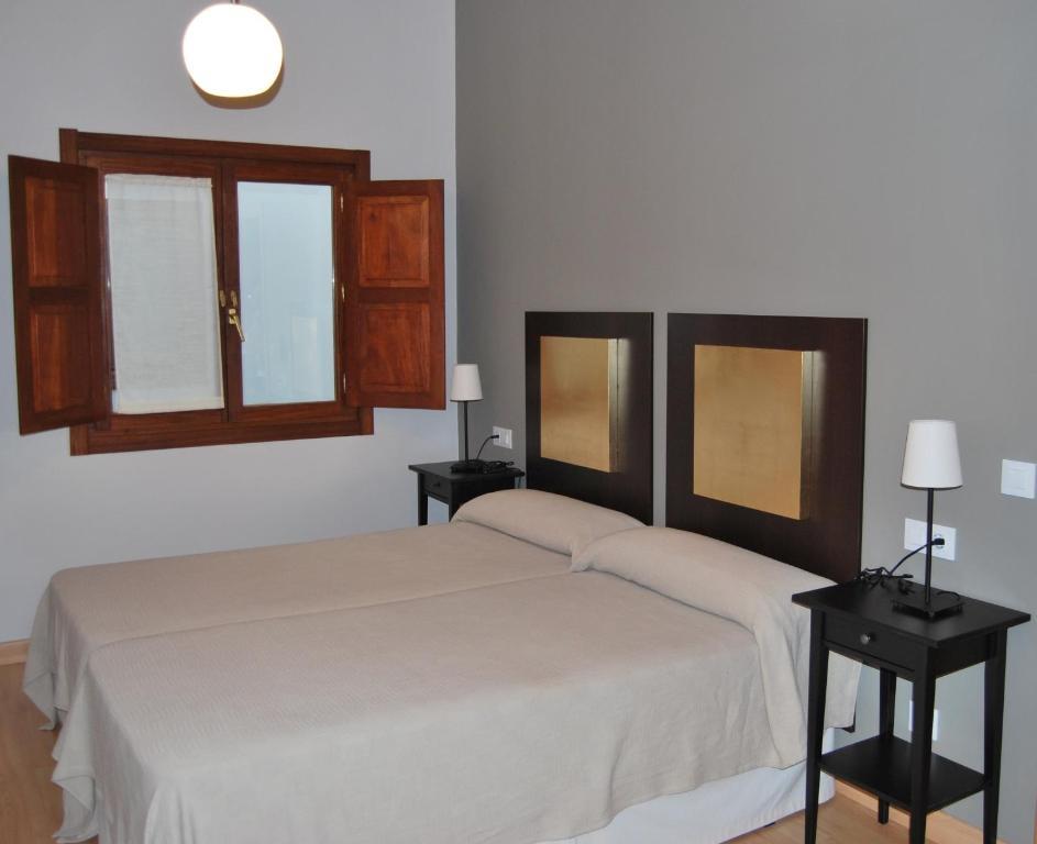 Apartamentos Plaza Mayor Llanes Phòng bức ảnh